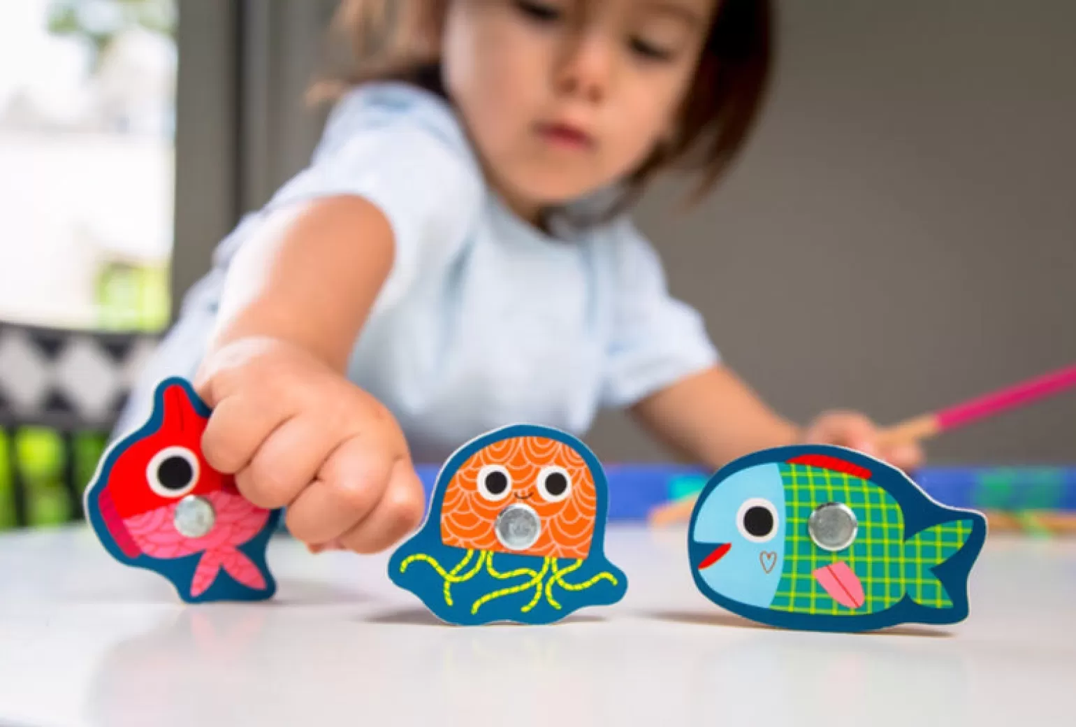 Djeco - Wooden Magnetic Fishing Color