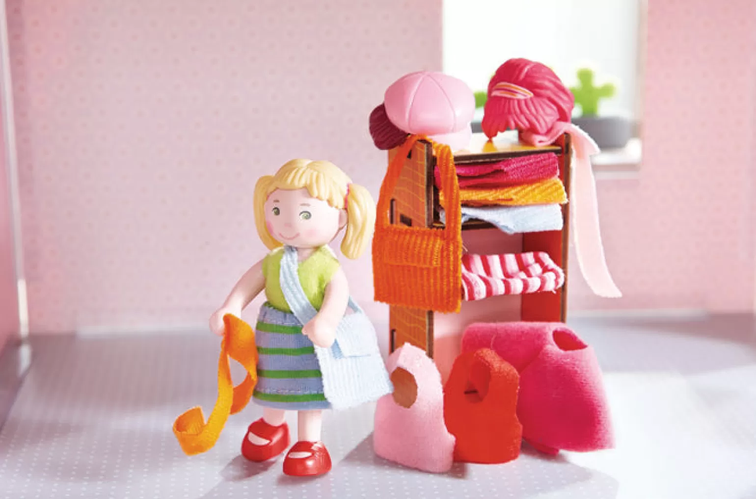 Online - Little Friends Dolls + Accessories