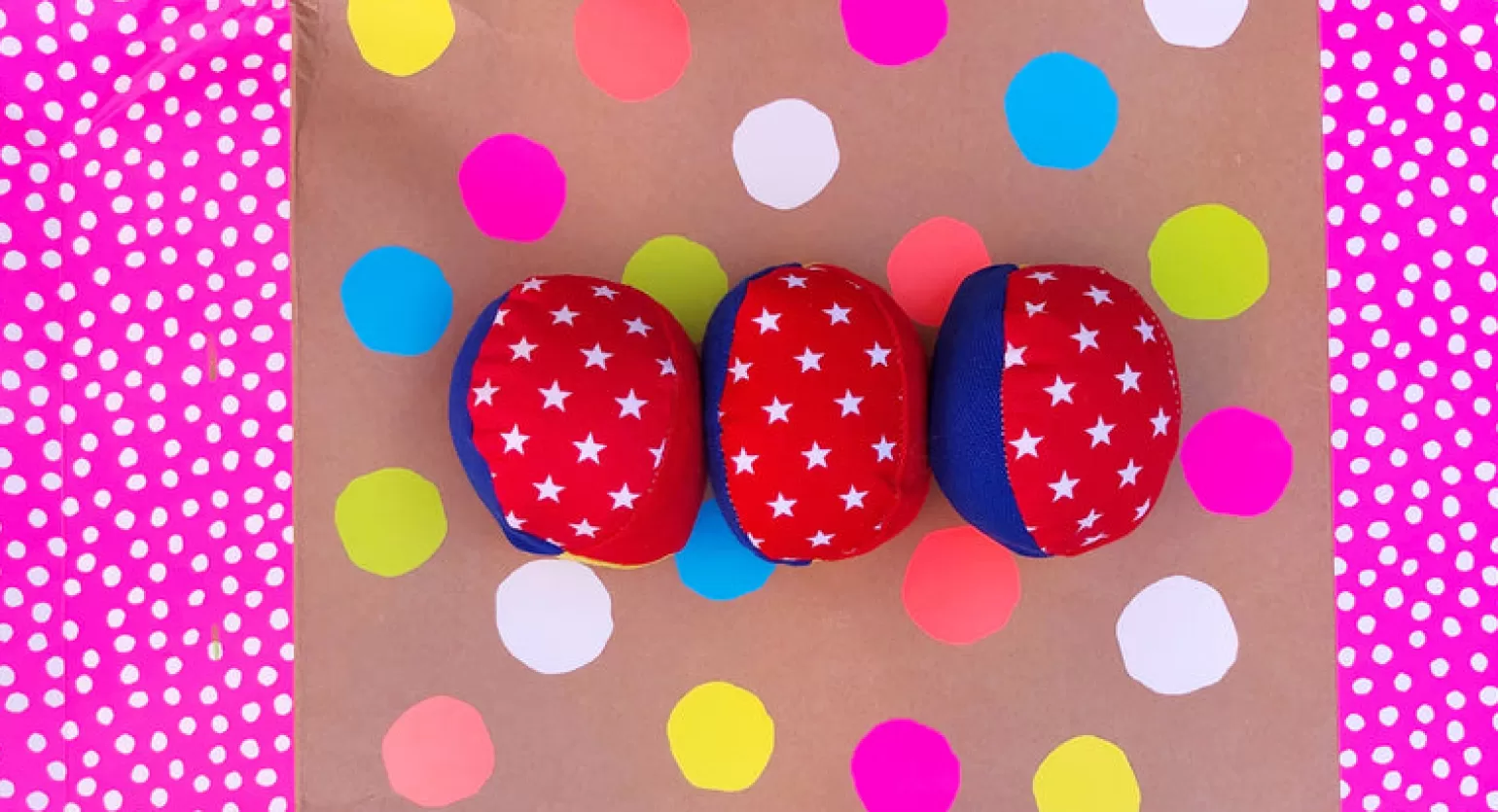 Harlequin Toys Juggling Balls - Blue Red And Yellow With Stars