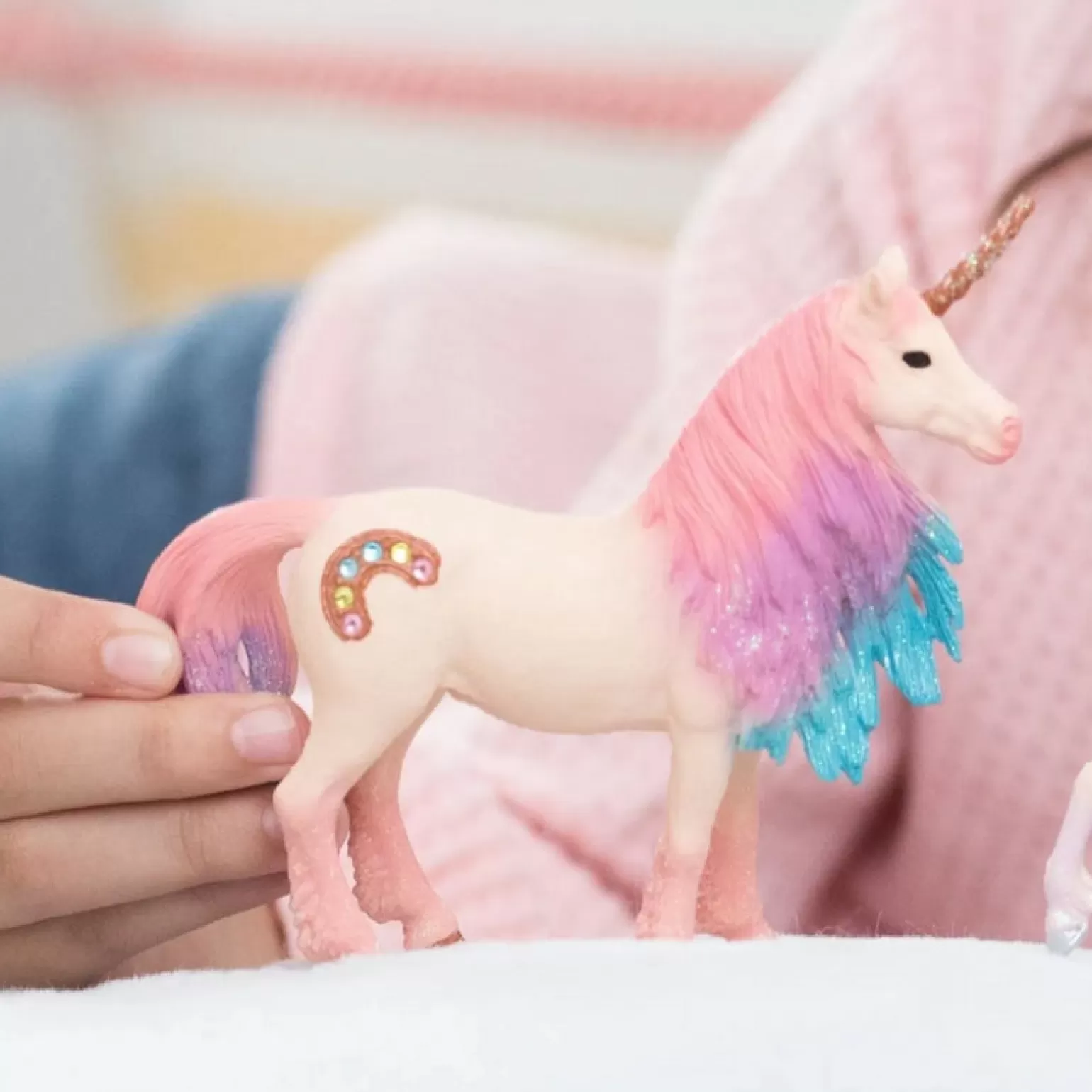 Cheap Marshmellow Unicorn Mare Animals + Figurines