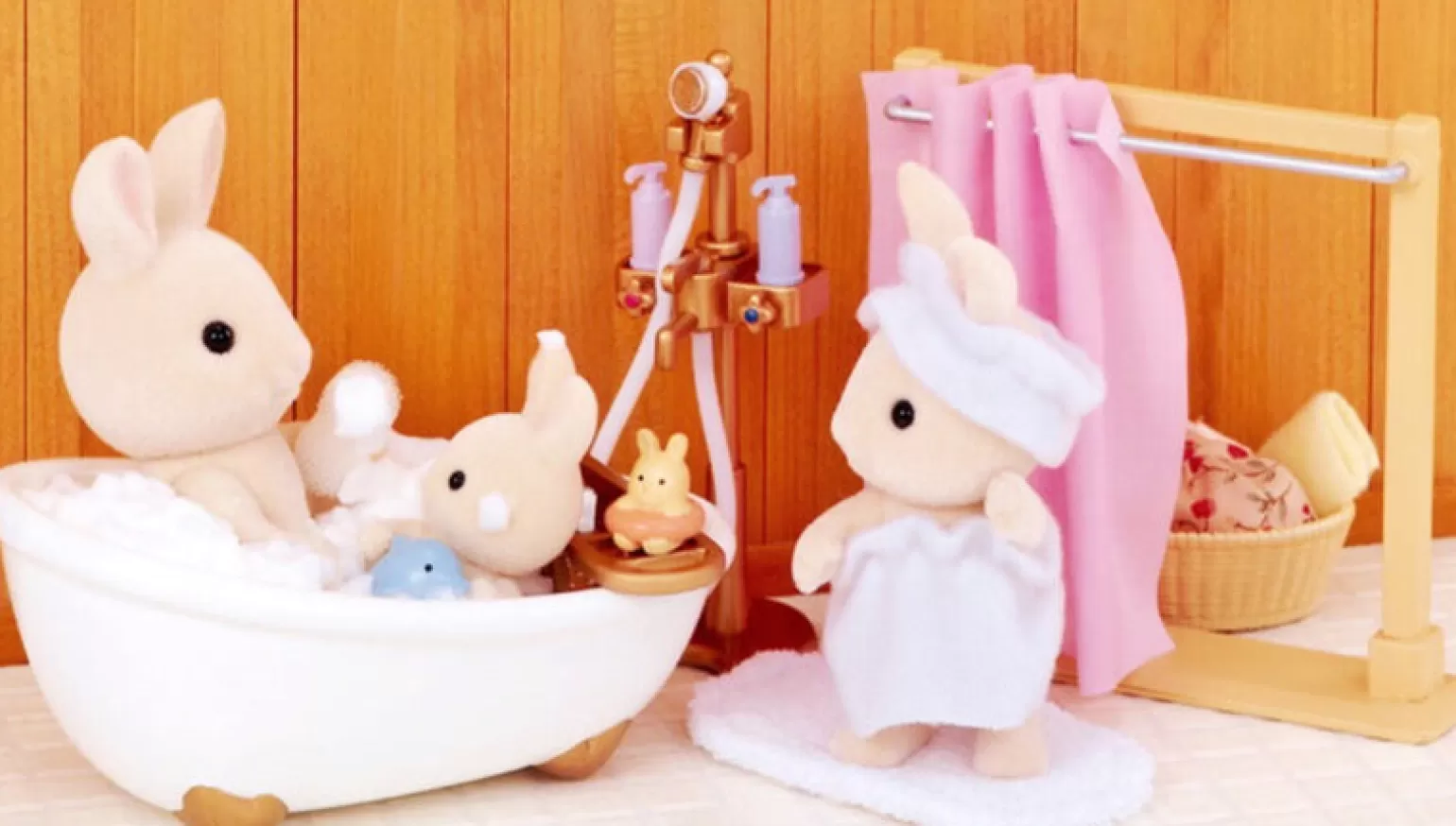 Store Bath & Shower Set Animals + Figurines