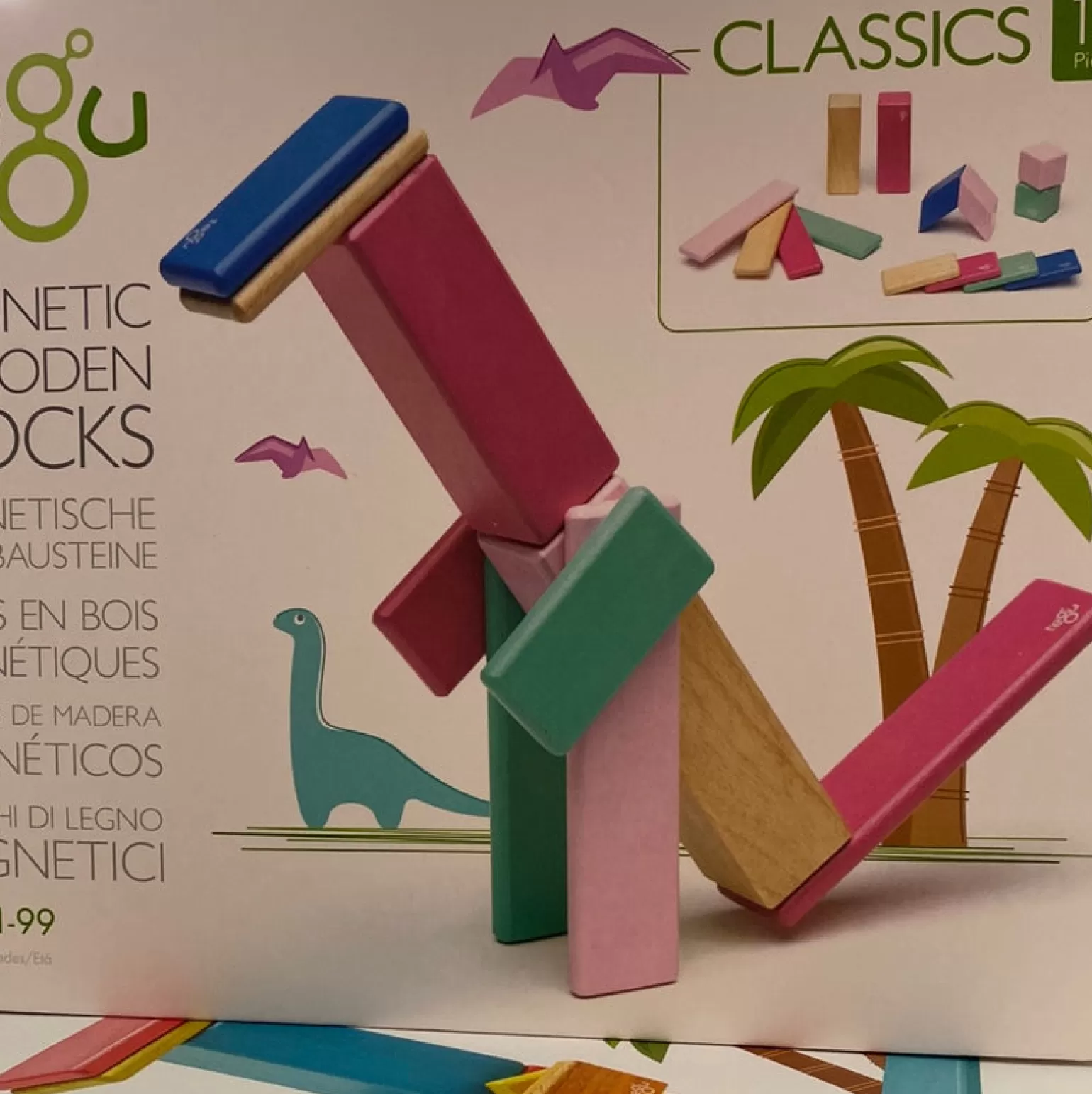 Tegu - Magnetic Wooden Blocks 14 Piece Blossom