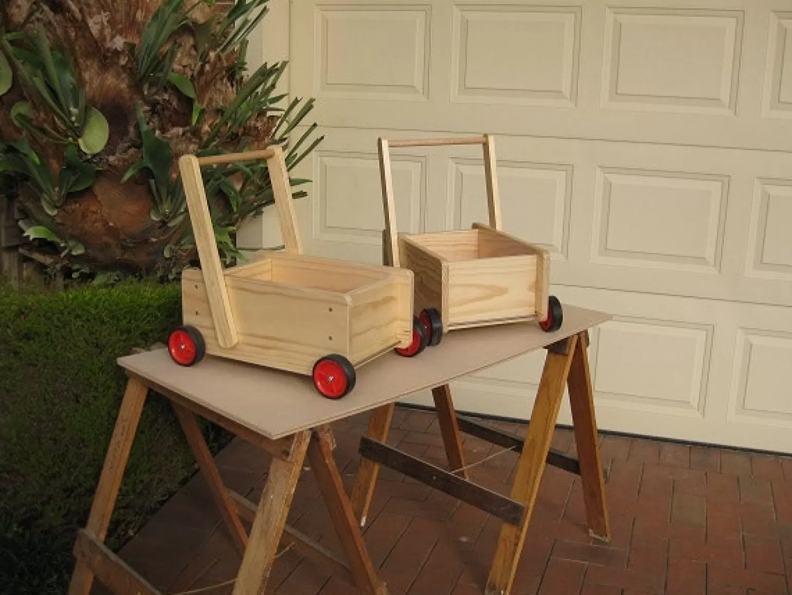 Hot Walker Wagon - Wooden Wooden Toys