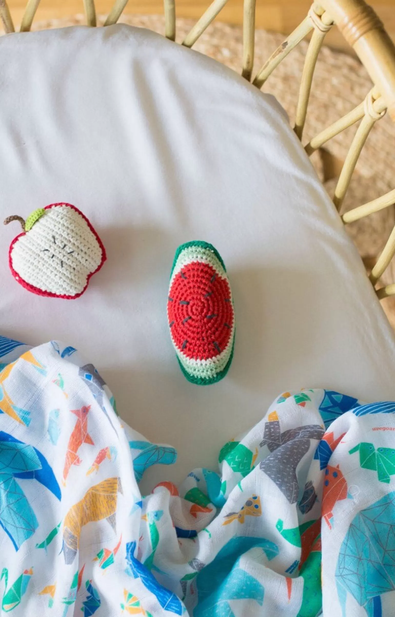 Weegoamigo - Rattle Crochet Watermelon